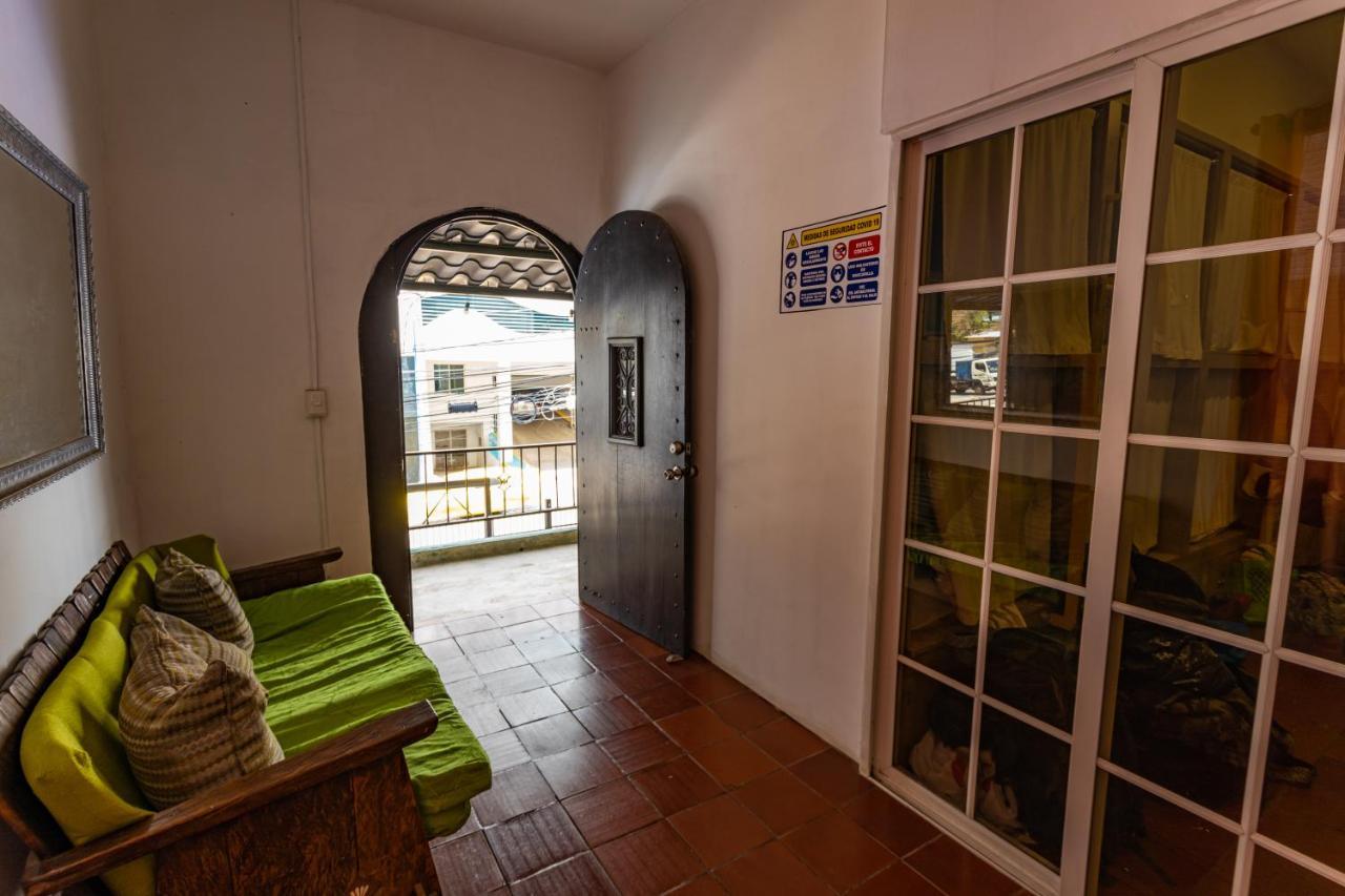 The Pod 33 Hotel